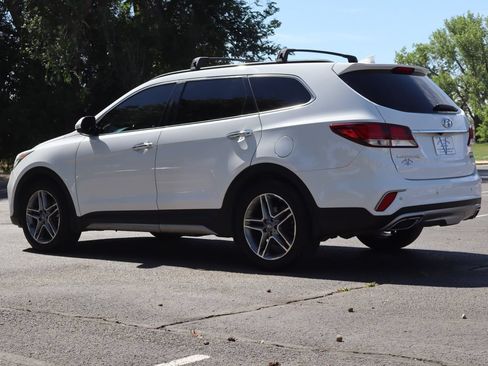 Used 2017 Hyundai Santa Fe Limited AWD/4WD image 7