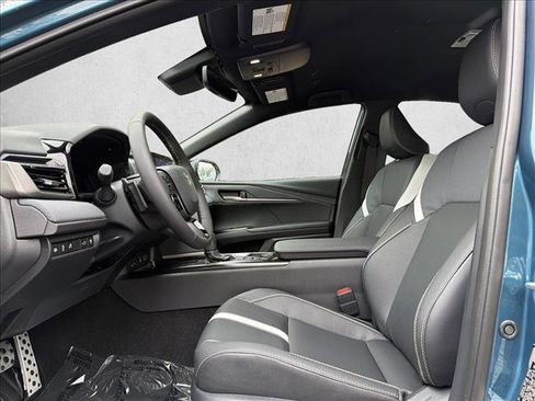 New 2026 Toyota Camry SE FWD image 11