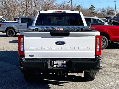 Certified 2023 Ford F250 XL AWD/4WD image 4