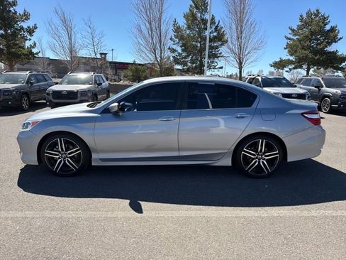 Used 2017 Honda Accord Sport Special Edition image 6