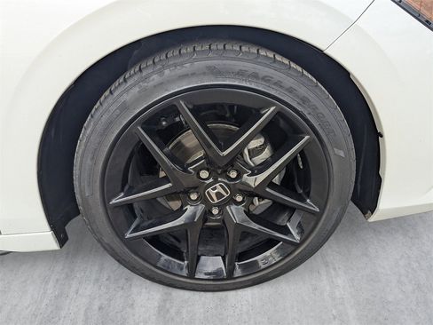 Used 2024 Honda Civic Sport image 9
