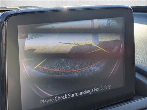 Used 2021 MAZDA MX-5 Miata RF Grand Touring image 11