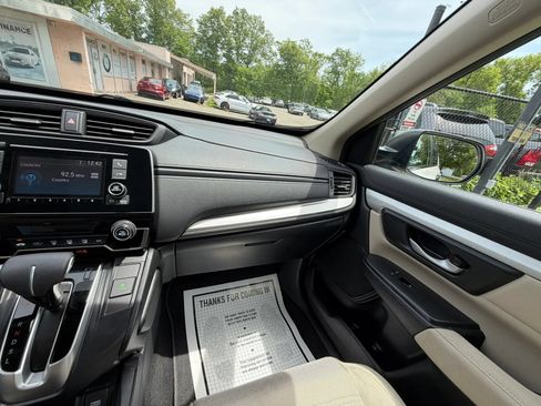 Used 2017 Honda CR-V LX image 25