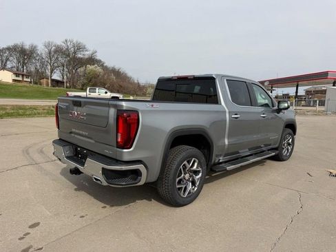 New 2026 GMC Sierra 1500 SLT w/ SLT Premium Plus Package image 3