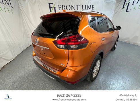 Used 2019 Nissan Rogue SV image 7