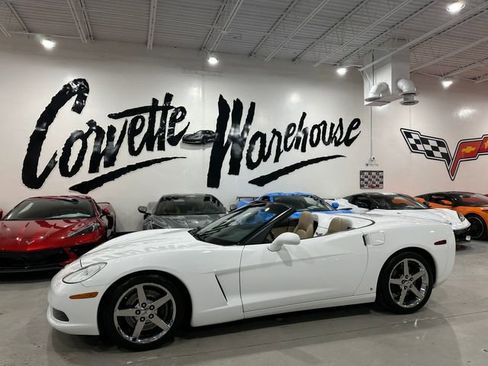 Used 2006 Chevrolet Corvette Convertible w/ Preferred Equipment Group image 32