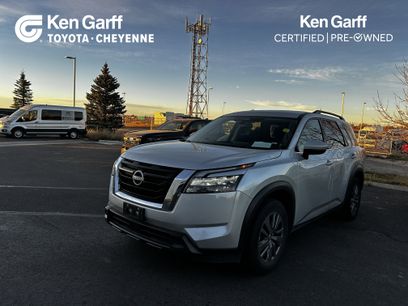 Used 2024 Nissan Pathfinder SV
