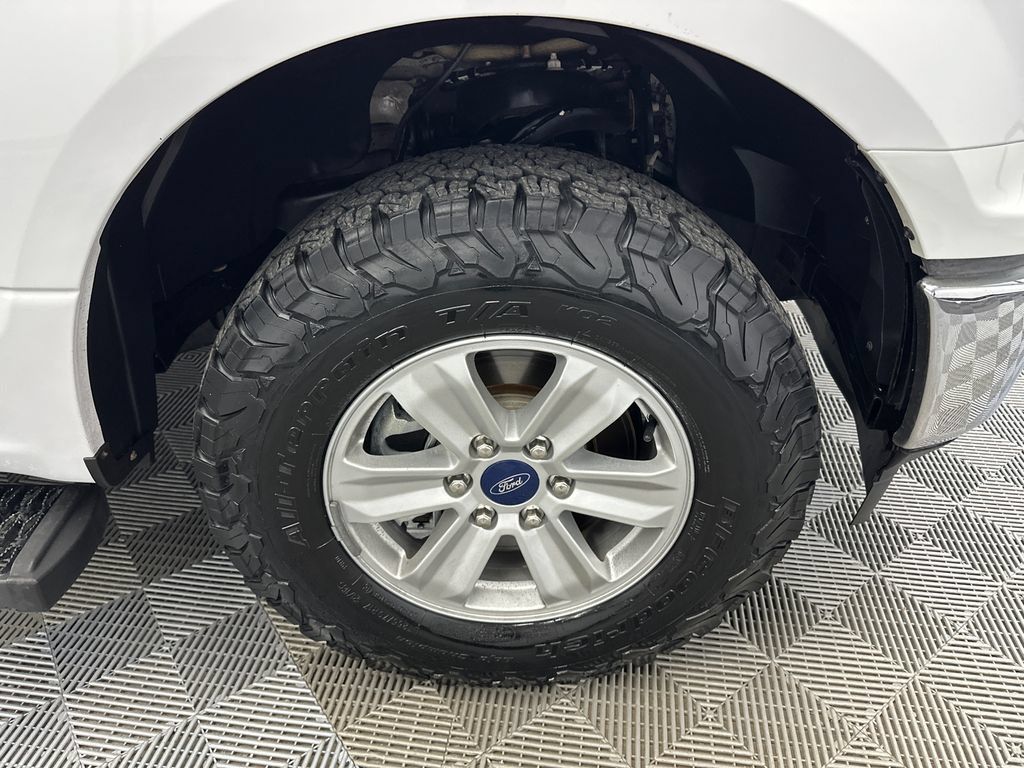Used 2019 Ford F150 XLT w/ Equipment Group 301A Mid AWD/4WD image 13