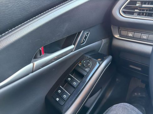 Used 2024 MAZDA CX-30 AWD 2.5 S w/ Select Sport Pkg image 16