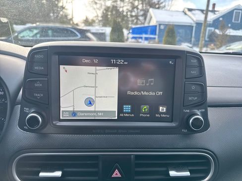 Used 2021 Hyundai Kona Ultimate w/ Cargo Package image 11