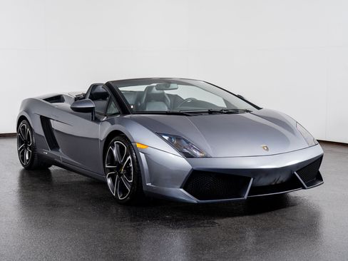 Used 2013 Lamborghini Gallardo LP 550-2 image 4