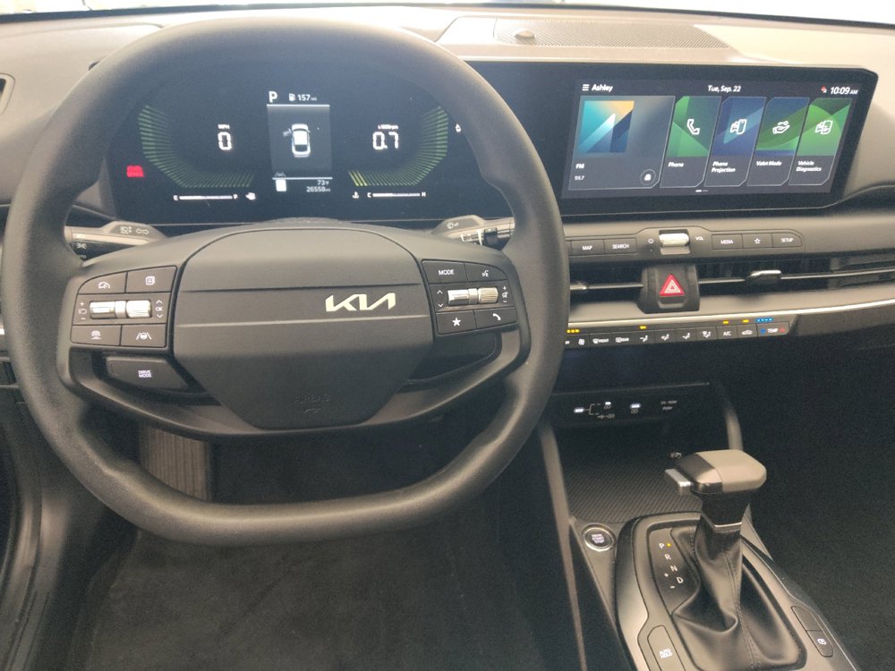 Used 2025 Kia K4 FWD image 22