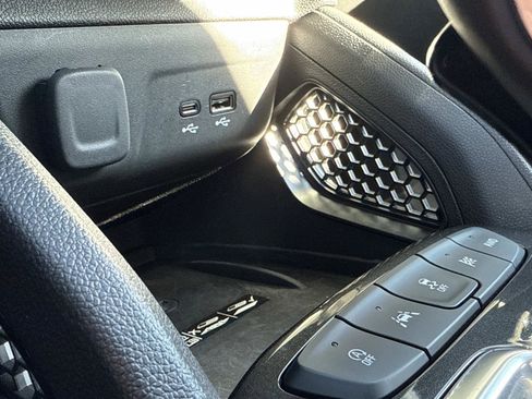 Used 2025 Chevrolet TrailBlazer LT w/ Convenience Package image 14