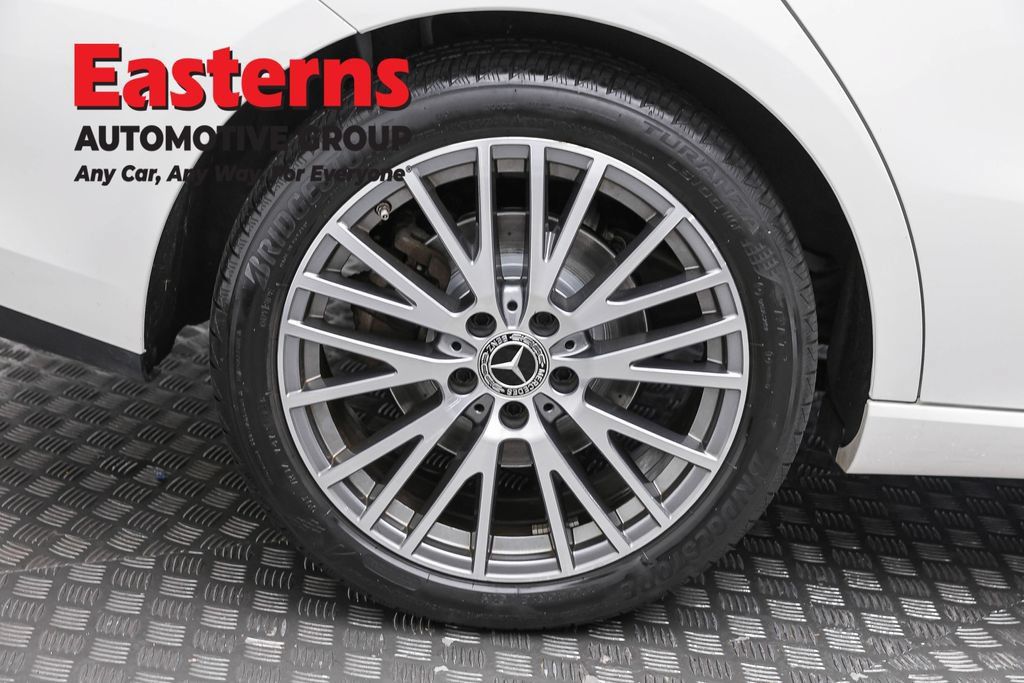 Used 2025 Mercedes-Benz CLA 250 image 31