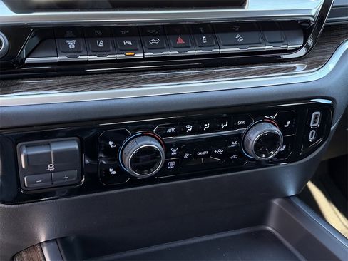 New 2026 Chevrolet Silverado 2500 LT w/ Texas Edition image 18