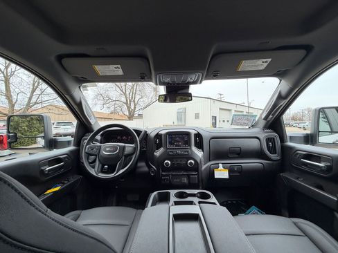 New 2026 GMC Sierra 2500 Pro w/ Convenience Package image 27