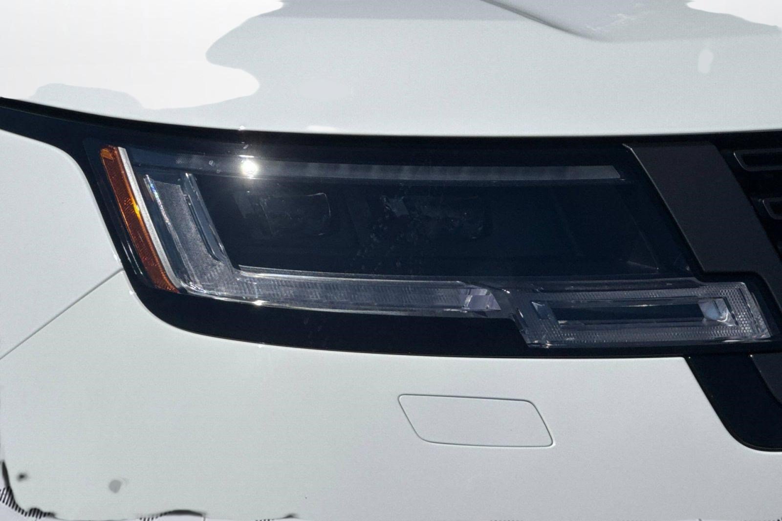 New 2026 Land Rover Range Rover SE AWD/4WD image 12