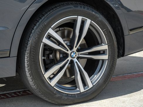 Used 2021 BMW X7 xDrive40i w/ M Sport Package AWD/4WD image 62