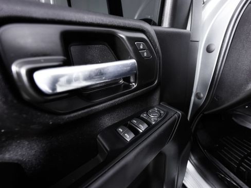 Used 2024 Chevrolet Silverado 2500 Custom w/ Custom Value Package AWD/4WD image 26