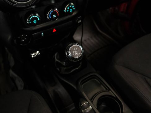 Used 2013 Jeep Wrangler Sport image 20