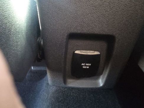 Certified 2020 Ford EcoSport Titanium w/ Interior Protection Package image 17