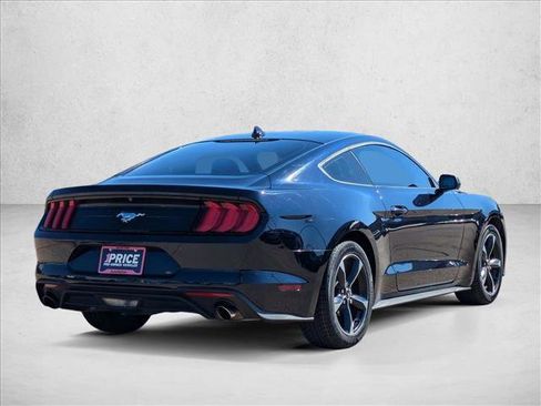 Used 2021 Ford Mustang Coupe image 5