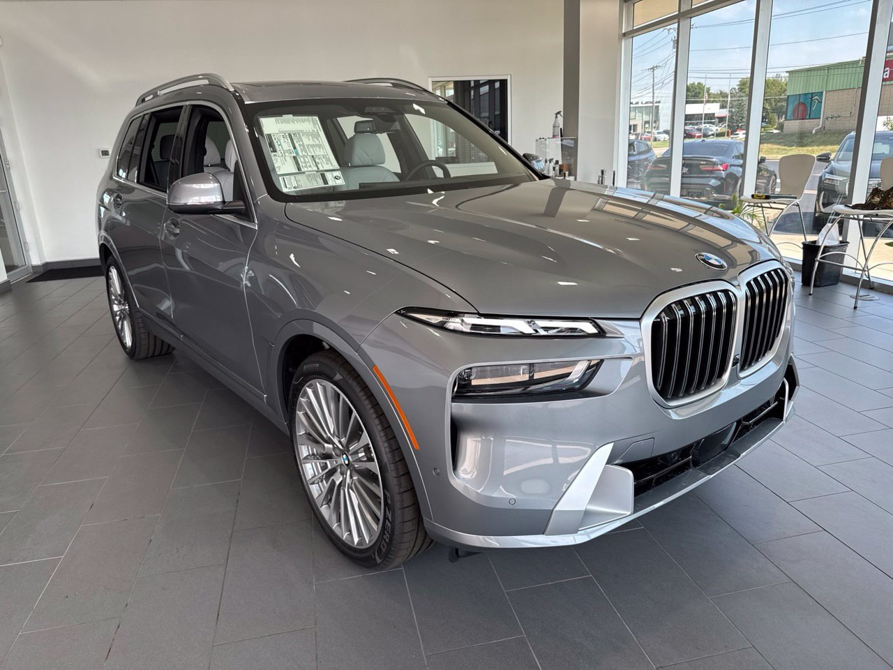 New 2027 BMW X7 xDrive40i AWD/4WD image 2
