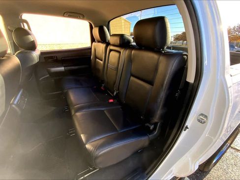 Used 2013 Toyota Tundra 4x4 CrewMax image 20