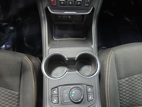 Used 2019 GMC Terrain SLE w/ Driver Convenience Package image 23