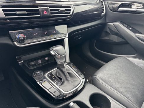 Used 2021 Kia Seltos EX image 20