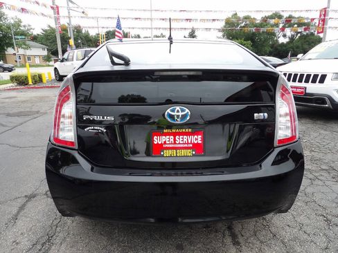 Used 2013 Toyota Prius Two image 4