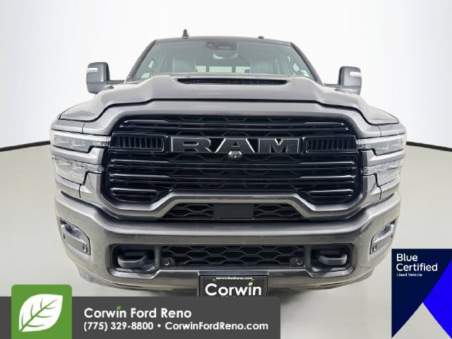 Used 2025 RAM 2500 Laramie AWD/4WD image 2