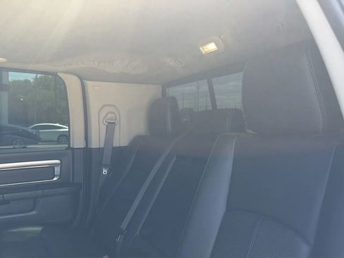 Used 2018 RAM 2500 Laramie w/ Sport Appearance Group AWD/4WD image 38