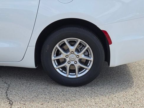 New 2026 Chrysler Pacifica Select FWD image 15