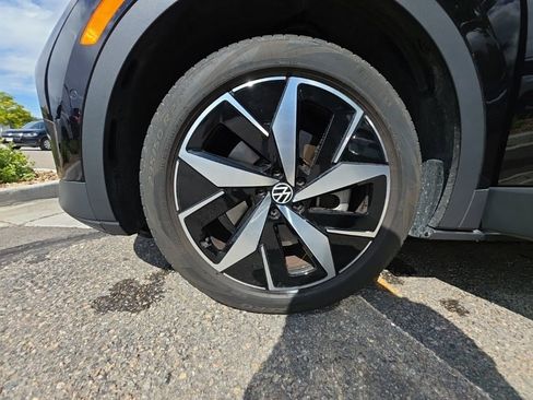 Certified 2023 Volkswagen ID.4 Pro S AWD/4WD image 24