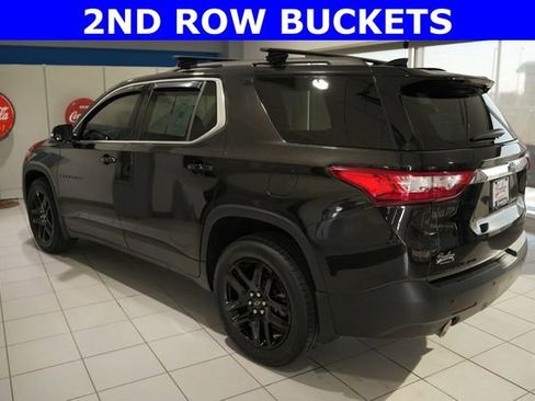 Used 2019 Chevrolet Traverse LT w/ LPO, Blackout Package AWD/4WD image 4