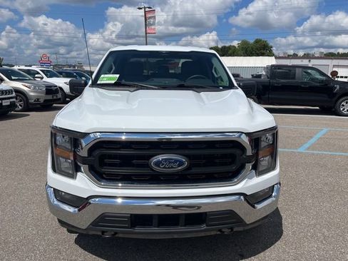 Used 2023 Ford F150 XLT image 2