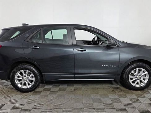 Used 2020 Chevrolet Equinox LS AWD/4WD image 9