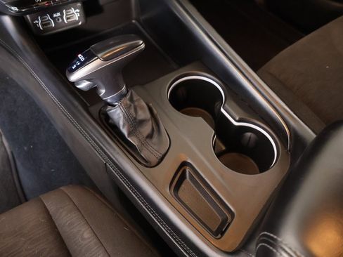 Used 2021 Dodge Durango SXT image 7