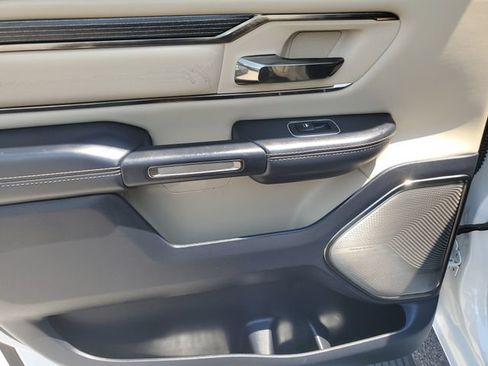 Used 2021 RAM 1500 Limited AWD/4WD image 16
