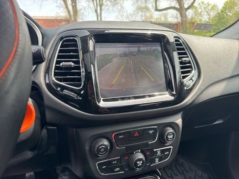 Used 2020 Jeep Compass Limited AWD/4WD image 14