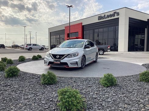 Used 2017 Nissan Sentra NISMO w/ NISMO Premium Package image 2