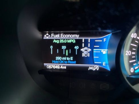 Used 2022 Ford Edge SEL w/ Convenience Package AWD/4WD image 25