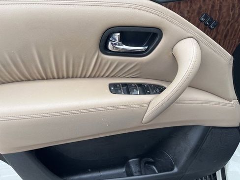 Used 2020 Nissan Armada SL w/ Premium Package image 16