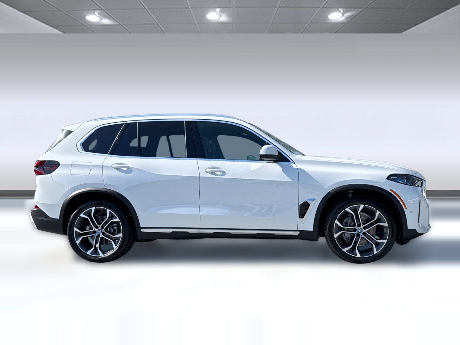 Used 2026 BMW X5 sDrive40i w/ Climate Comfort Package RWD image 8