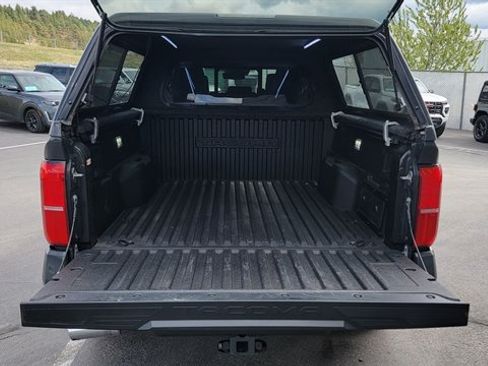 Used 2024 Toyota Tacoma Limited AWD/4WD image 9