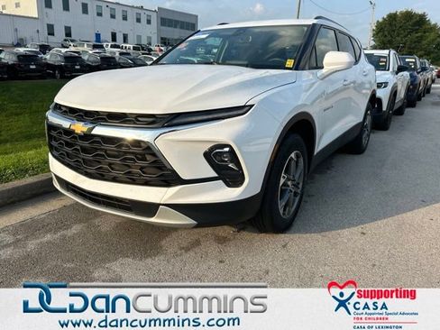 Used 2024 Chevrolet Blazer LT w/ Convenience Package FWD image 1