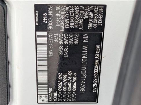 Used 2023 Mercedes-Benz Sprinter 2500 image 20