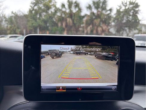 Used 2019 Mercedes-Benz GLC 300 image 29