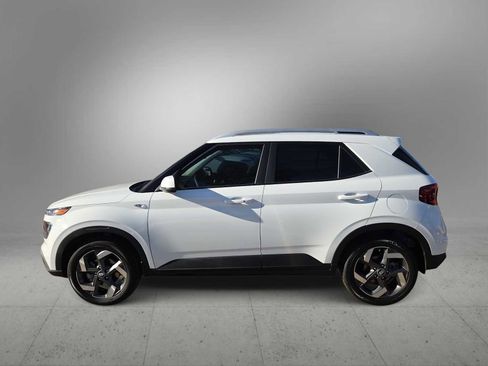 New 2026 Hyundai Venue SEL image 5